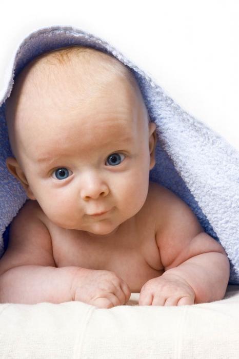 Πώς να οργανώσετε το πρώτο μπάνιο ενός νεογέννητου μωρού