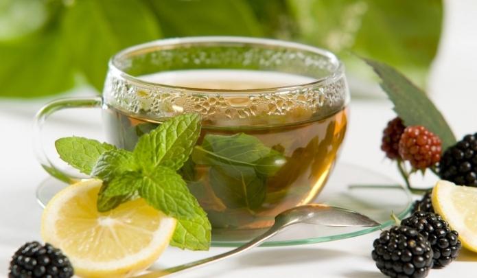 Από το χρήσιμο πράσινο τσάι και γιατί πρέπει να πιει
