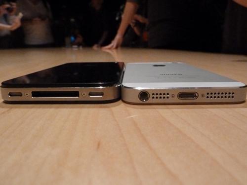 Προσπαθώντας να προσδιορίσετε τι είναι καλύτερο: iPhone 4S ή iPhone 5