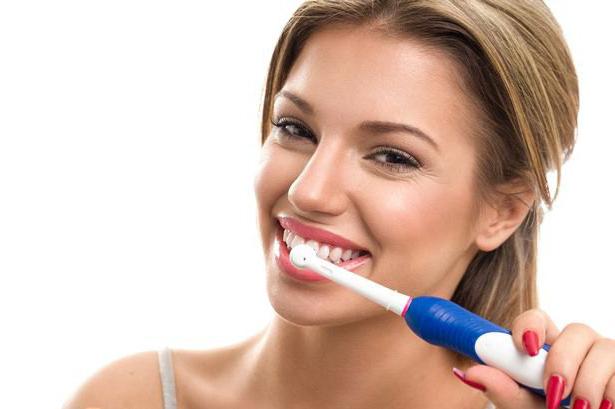 Ηλεκτρική οδοντόβουρτσα Braun Oral-B 5000: περιγραφή, χαρακτηριστικά, προδιαγραφές και αξιολογήσεις